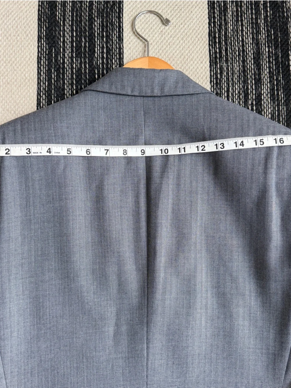 Banana Republic Men's Gray Herringbone Two Button‎ Classic Blazer Jacket Sz. 40R